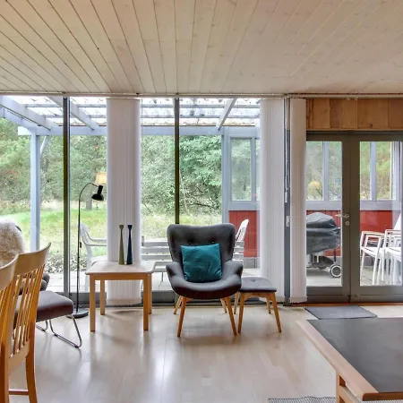 Susett - 300m To The Inlet By Interhome *