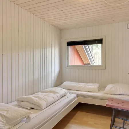 Susett - 300m To The Fjord By Interhome